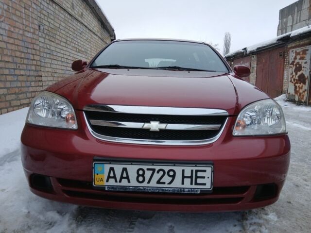 Красный Шевроле Лачетти, объемом двигателя 1.8 л и пробегом 44 тыс. км за 6600 $, фото 1 на Automoto.ua