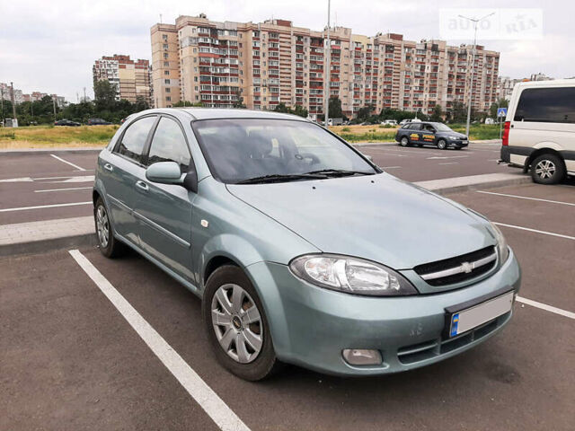 Шевроле Лачетті, об'ємом двигуна 1.8 л та пробігом 208 тис. км за 3200 $, фото 1 на Automoto.ua