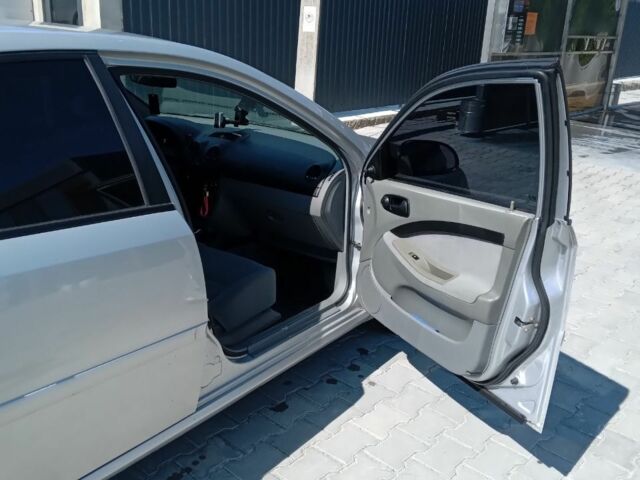 Сірий Шевроле Лачетті, об'ємом двигуна 1.4 л та пробігом 200 тис. км за 3650 $, фото 1 на Automoto.ua