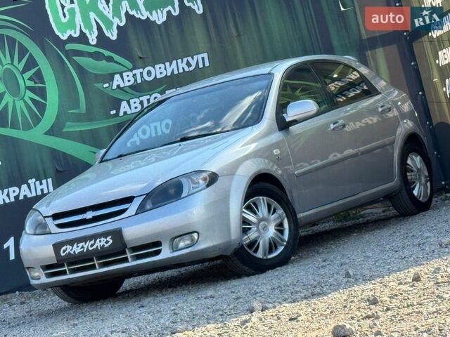 Серый Шевроле Лачетти, объемом двигателя 1.8 л и пробегом 266 тыс. км за 4100 $, фото 1 на Automoto.ua