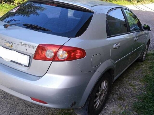 Серый Шевроле Лачетти, объемом двигателя 1.8 л и пробегом 222 тыс. км за 3600 $, фото 1 на Automoto.ua