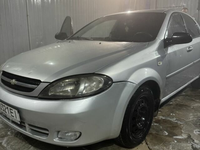 Сірий Шевроле Лачетті, об'ємом двигуна 1.6 л та пробігом 293 тис. км за 3200 $, фото 1 на Automoto.ua