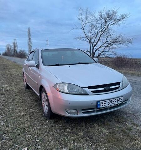 Серый Шевроле Лачетти, объемом двигателя 1.8 л и пробегом 255 тыс. км за 3500 $, фото 1 на Automoto.ua