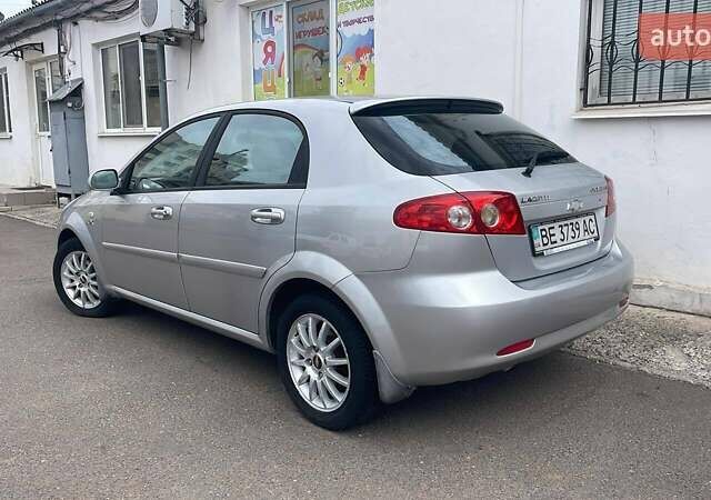 Серый Шевроле Лачетти, объемом двигателя 1.8 л и пробегом 145 тыс. км за 4700 $, фото 1 на Automoto.ua