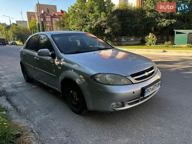 Сірий Шевроле Лачетті, об'ємом двигуна 1.8 л та пробігом 250 тис. км за 1600 $, фото 1 на Automoto.ua