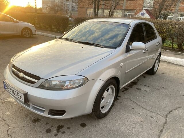 Серый Шевроле Лачетти, объемом двигателя 1.6 л и пробегом 344 тыс. км за 3800 $, фото 1 на Automoto.ua