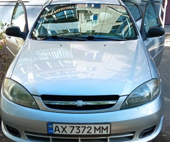 Сірий Шевроле Лачетті, об'ємом двигуна 1.6 л та пробігом 293 тис. км за 3200 $, фото 1 на Automoto.ua
