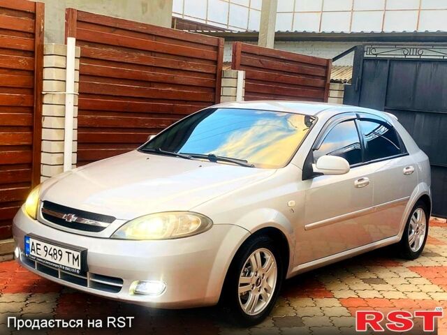 Сірий Шевроле Лачетті, об'ємом двигуна 1.4 л та пробігом 170 тис. км за 2850 $, фото 1 на Automoto.ua