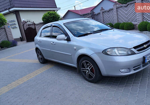 Серый Шевроле Лачетти, объемом двигателя 1.6 л и пробегом 260 тыс. км за 3300 $, фото 1 на Automoto.ua