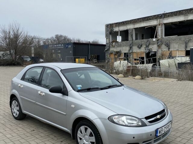 Серый Шевроле Лачетти, объемом двигателя 1.4 л и пробегом 190 тыс. км за 2400 $, фото 1 на Automoto.ua