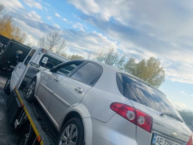 Сірий Шевроле Лачетті, об'ємом двигуна 1.6 л та пробігом 200 тис. км за 1650 $, фото 1 на Automoto.ua