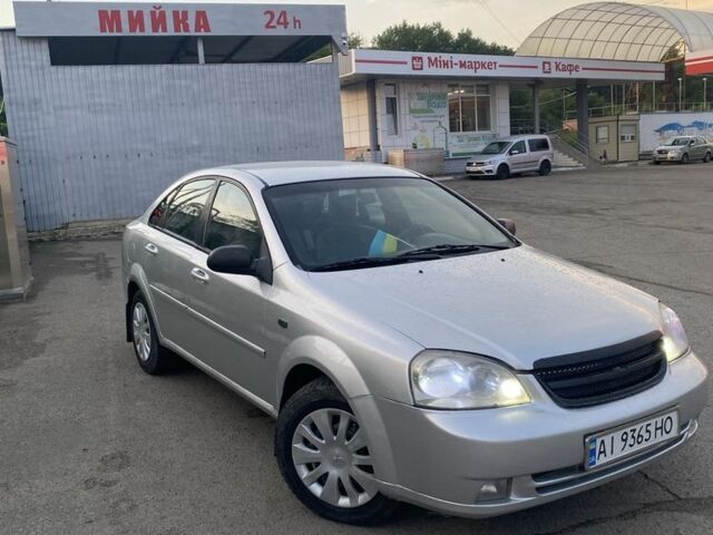 Сірий Шевроле Лачетті, об'ємом двигуна 1.6 л та пробігом 343 тис. км за 3300 $, фото 1 на Automoto.ua