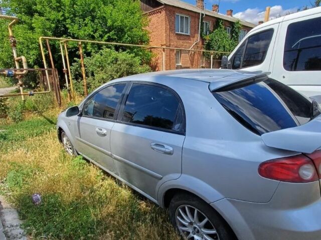 Серый Шевроле Лачетти, объемом двигателя 1.8 л и пробегом 180 тыс. км за 2750 $, фото 1 на Automoto.ua