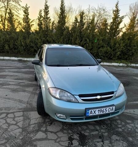 Серый Шевроле Лачетти, объемом двигателя 1.6 л и пробегом 220 тыс. км за 3800 $, фото 1 на Automoto.ua