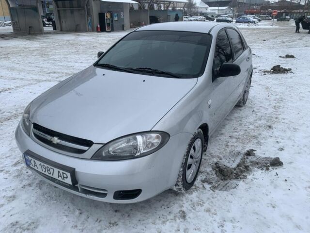 Серый Шевроле Лачетти, объемом двигателя 1.6 л и пробегом 135 тыс. км за 3700 $, фото 1 на Automoto.ua