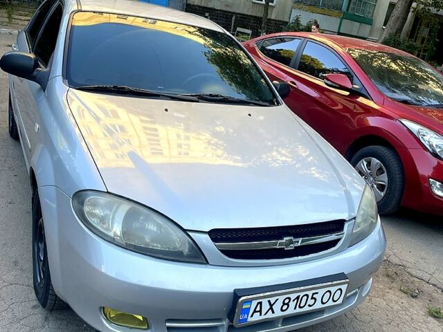 Сірий Шевроле Лачетті, об'ємом двигуна 1.6 л та пробігом 360 тис. км за 3500 $, фото 1 на Automoto.ua