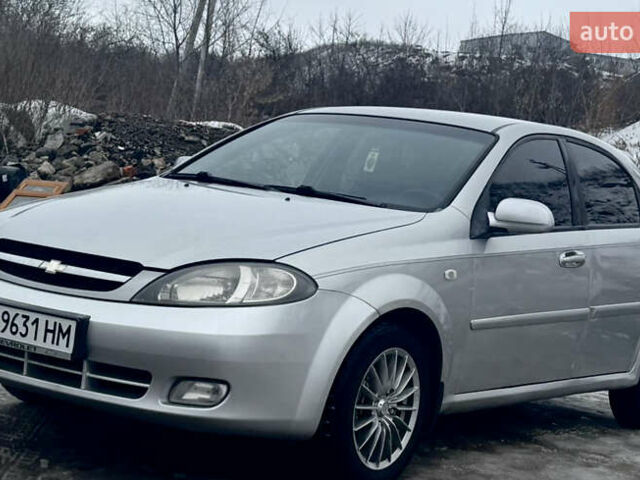 Серый Шевроле Лачетти, объемом двигателя 1.8 л и пробегом 210 тыс. км за 4300 $, фото 1 на Automoto.ua