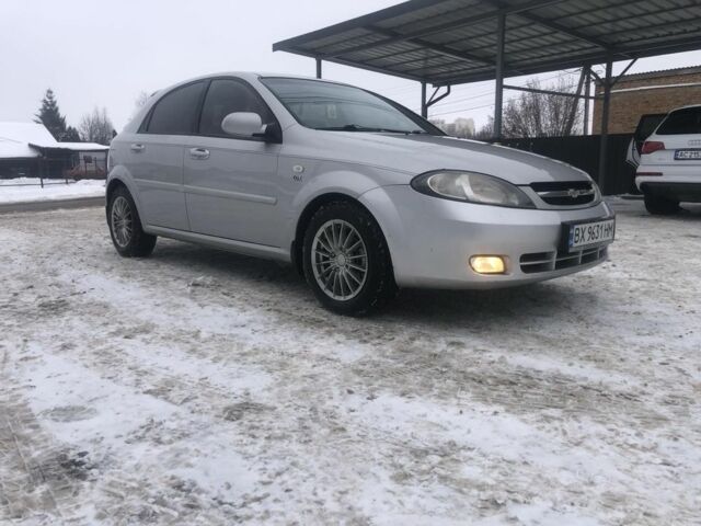 Сірий Шевроле Лачетті, об'ємом двигуна 1.8 л та пробігом 190 тис. км за 3950 $, фото 1 на Automoto.ua