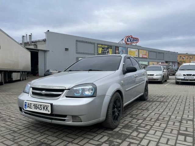 Серый Шевроле Лачетти, объемом двигателя 1.6 л и пробегом 336 тыс. км за 4200 $, фото 1 на Automoto.ua