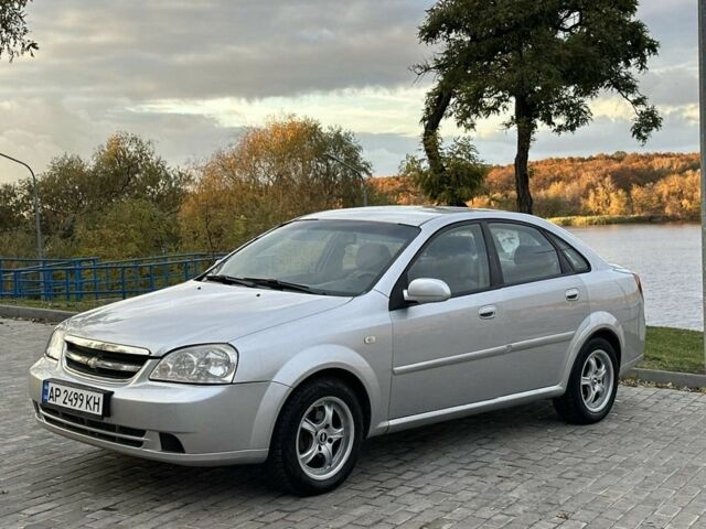 Серый Шевроле Лачетти, объемом двигателя 1.8 л и пробегом 170 тыс. км за 3599 $, фото 1 на Automoto.ua