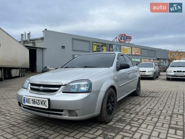 Серый Шевроле Лачетти, объемом двигателя 1.6 л и пробегом 336 тыс. км за 3600 $, фото 1 на Automoto.ua