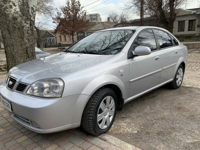 Серый Шевроле Лачетти, объемом двигателя 1.8 л и пробегом 123 тыс. км за 3300 $, фото 1 на Automoto.ua