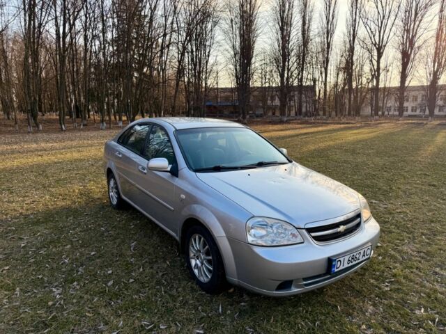 Сірий Шевроле Лачетті, об'ємом двигуна 1.8 л та пробігом 224 тис. км за 3500 $, фото 1 на Automoto.ua