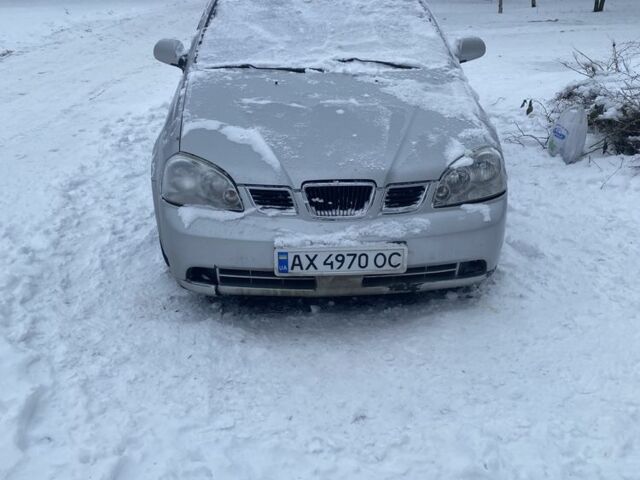 Сірий Шевроле Лачетті, об'ємом двигуна 1.8 л та пробігом 3 тис. км за 2000 $, фото 1 на Automoto.ua