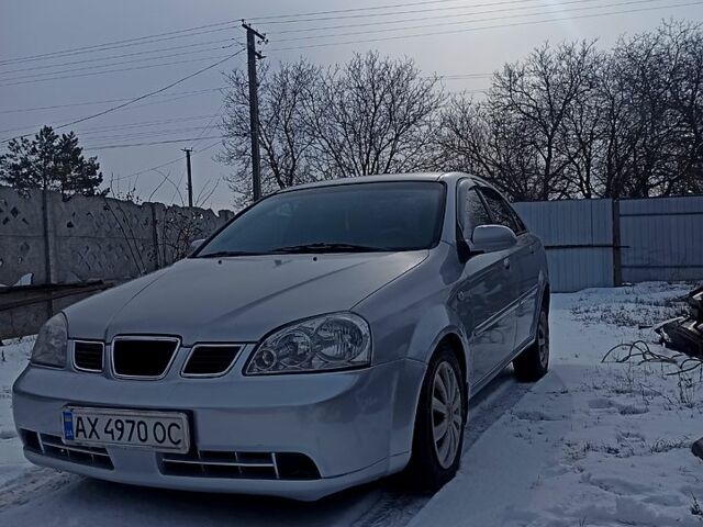 Сірий Шевроле Лачетті, об'ємом двигуна 1.8 л та пробігом 100 тис. км за 3600 $, фото 1 на Automoto.ua