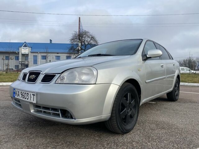 Сірий Шевроле Лачетті, об'ємом двигуна 1.8 л та пробігом 305 тис. км за 2500 $, фото 1 на Automoto.ua