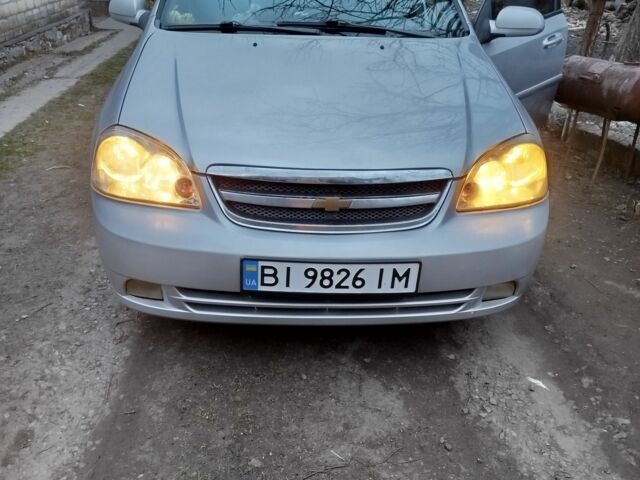 Сірий Шевроле Лачетті, об'ємом двигуна 1.8 л та пробігом 350 тис. км за 3500 $, фото 1 на Automoto.ua