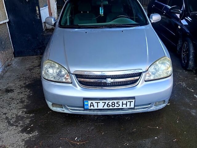 Сірий Шевроле Лачетті, об'ємом двигуна 1.8 л та пробігом 260 тис. км за 2700 $, фото 1 на Automoto.ua