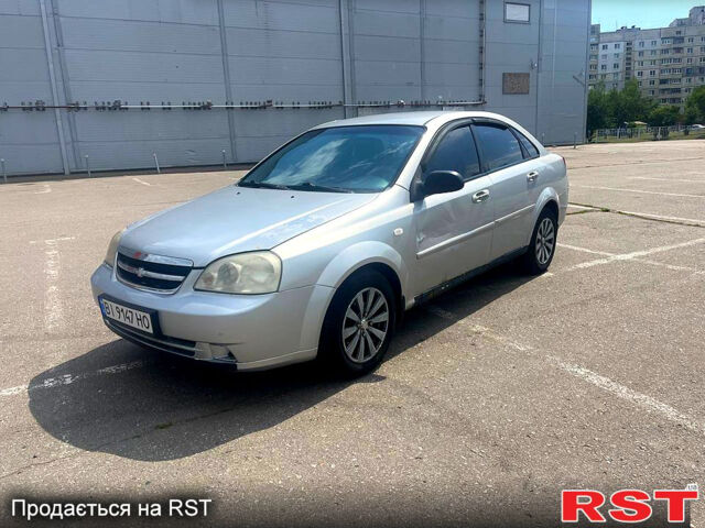 Серый Шевроле Лачетти, объемом двигателя 1.6 л и пробегом 265 тыс. км за 3000 $, фото 1 на Automoto.ua