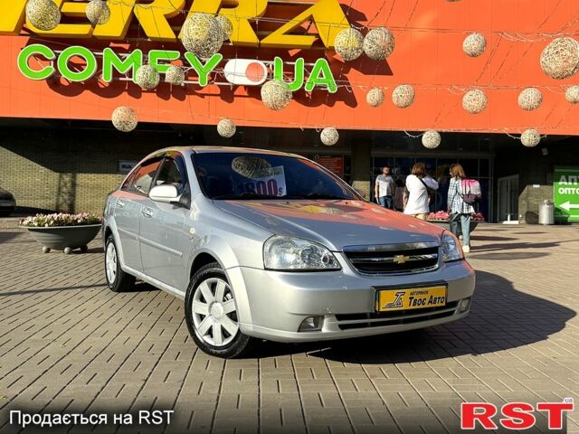 Серый Шевроле Лачетти, объемом двигателя 1.8 л и пробегом 183 тыс. км за 3600 $, фото 1 на Automoto.ua