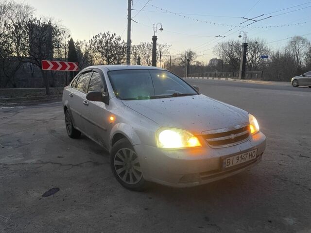 Сірий Шевроле Лачетті, об'ємом двигуна 1.6 л та пробігом 270 тис. км за 2800 $, фото 1 на Automoto.ua