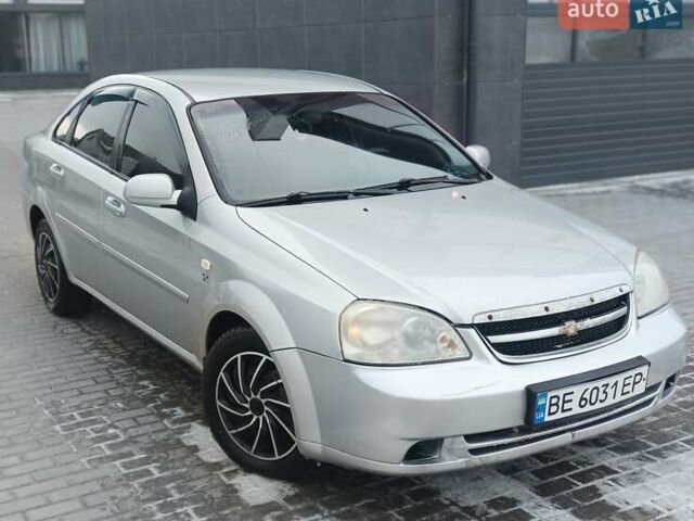 Сірий Шевроле Лачетті, об'ємом двигуна 1.8 л та пробігом 232 тис. км за 3500 $, фото 1 на Automoto.ua