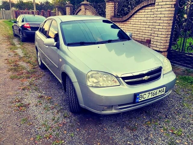 Сірий Шевроле Лачетті, об'ємом двигуна 1.8 л та пробігом 290 тис. км за 3600 $, фото 1 на Automoto.ua