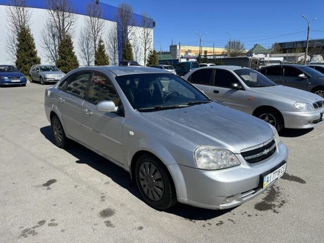 Сірий Шевроле Лачетті, об'ємом двигуна 1.8 л та пробігом 200 тис. км за 2650 $, фото 1 на Automoto.ua