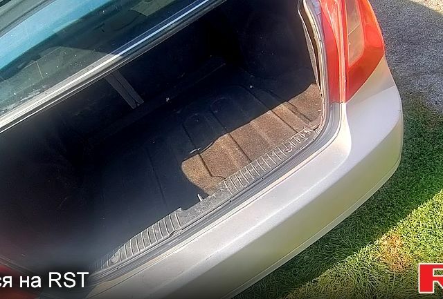 Серый Шевроле Лачетти, объемом двигателя 1.8 л и пробегом 298 тыс. км за 2250 $, фото 1 на Automoto.ua