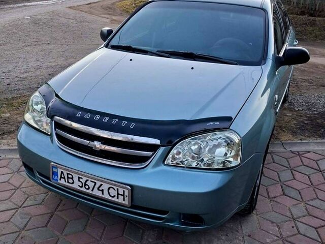 Серый Шевроле Лачетти, объемом двигателя 1.6 л и пробегом 290 тыс. км за 3599 $, фото 1 на Automoto.ua