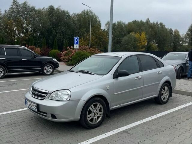 Сірий Шевроле Лачетті, об'ємом двигуна 1.6 л та пробігом 250 тис. км за 3396 $, фото 1 на Automoto.ua