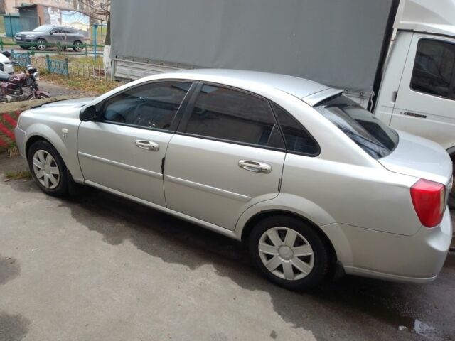 Сірий Шевроле Лачетті, об'ємом двигуна 1.6 л та пробігом 290 тис. км за 3600 $, фото 1 на Automoto.ua