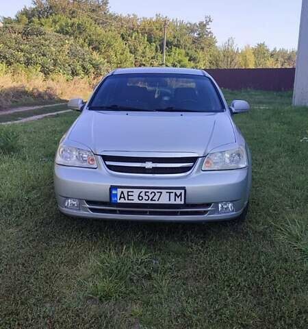 Сірий Шевроле Лачетті, об'ємом двигуна 1.8 л та пробігом 175 тис. км за 3800 $, фото 1 на Automoto.ua