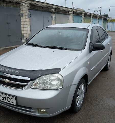 Серый Шевроле Лачетти, объемом двигателя 1.6 л и пробегом 157 тыс. км за 4900 $, фото 1 на Automoto.ua
