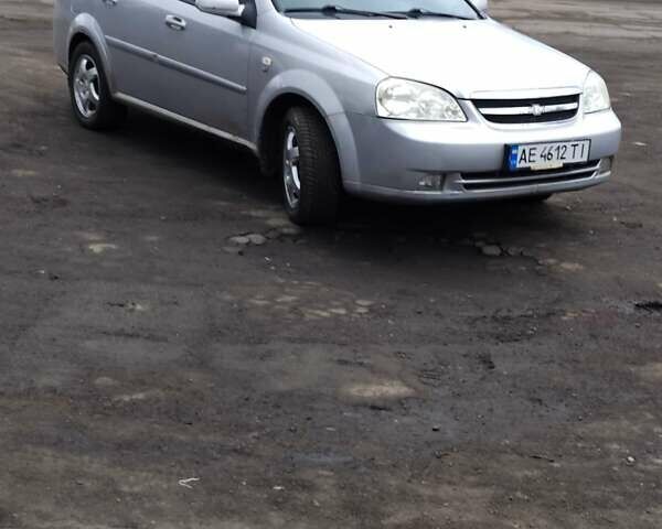 Сірий Шевроле Лачетті, об'ємом двигуна 1.6 л та пробігом 267 тис. км за 4200 $, фото 1 на Automoto.ua