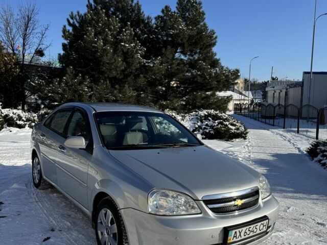 Серый Шевроле Лачетти, объемом двигателя 1.8 л и пробегом 193 тыс. км за 4200 $, фото 1 на Automoto.ua