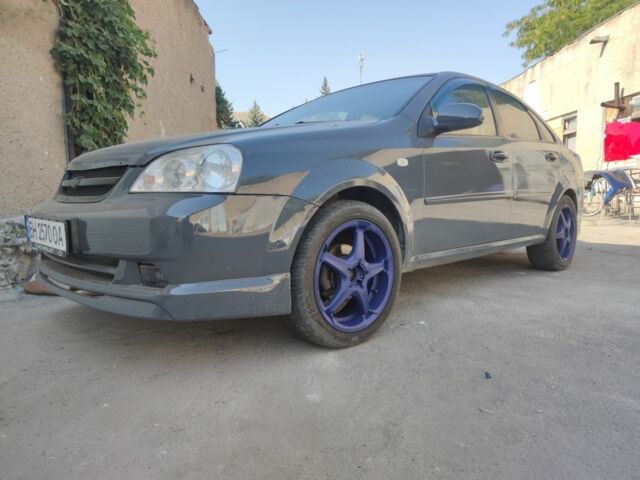 Серый Шевроле Лачетти, объемом двигателя 0 л и пробегом 228 тыс. км за 4999 $, фото 1 на Automoto.ua