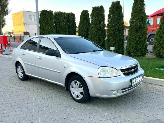 Шевроле Лачетти 2007 в Киеве на Automoto.ua Серый Шевроле Лачетти, объемом двигателя 1.6 л и пробегом 195 тыс. км за 3450 $, фото 1 на Automoto.ua