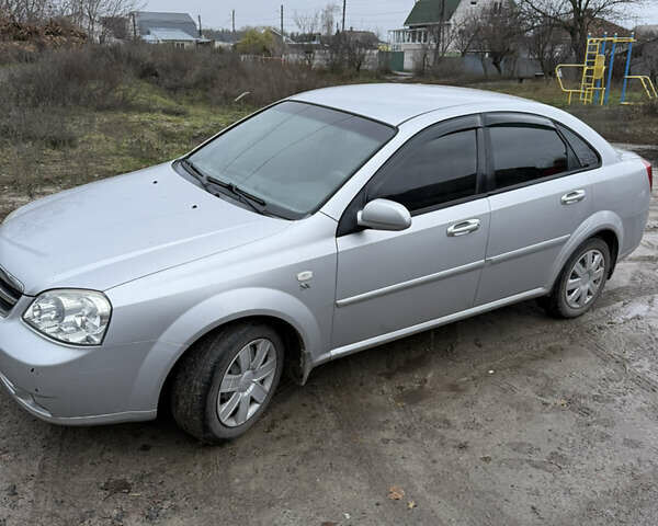 Серый Шевроле Лачетти, объемом двигателя 1.8 л и пробегом 149 тыс. км за 4500 $, фото 1 на Automoto.ua