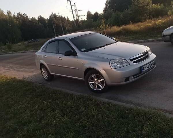 Сірий Шевроле Лачетті, об'ємом двигуна 1.6 л та пробігом 235 тис. км за 4500 $, фото 1 на Automoto.ua
